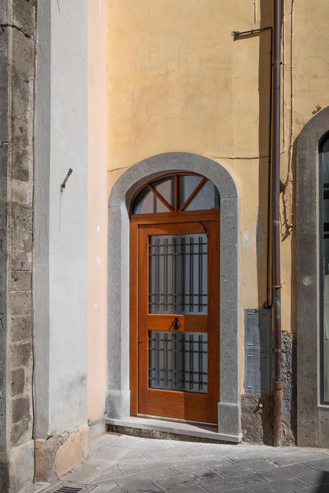 דירות מונטפיאסקונה Palazzo Ricca Guarducci Piano Terra מראה חיצוני תמונה