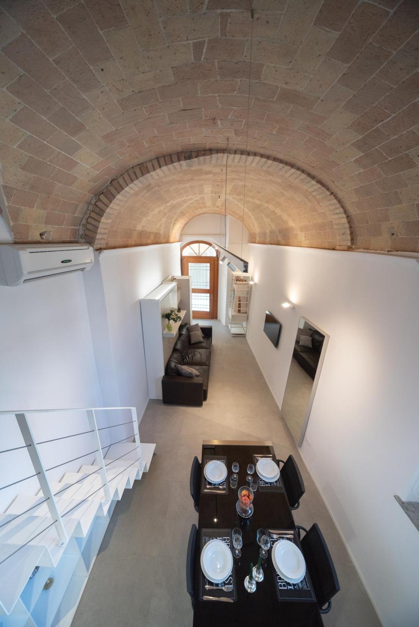 דירות מונטפיאסקונה Palazzo Ricca Guarducci Piano Terra מראה חיצוני תמונה